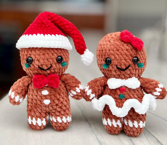 No Sew Gingerbread Man and Woman Crochet Pattern